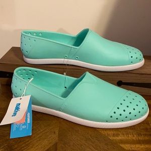 Mens Native Verona surf shoes 9